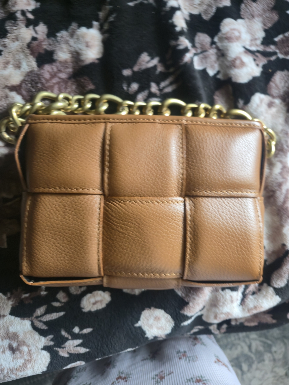 Woven Leather Chain Shoulder Bag in Tan